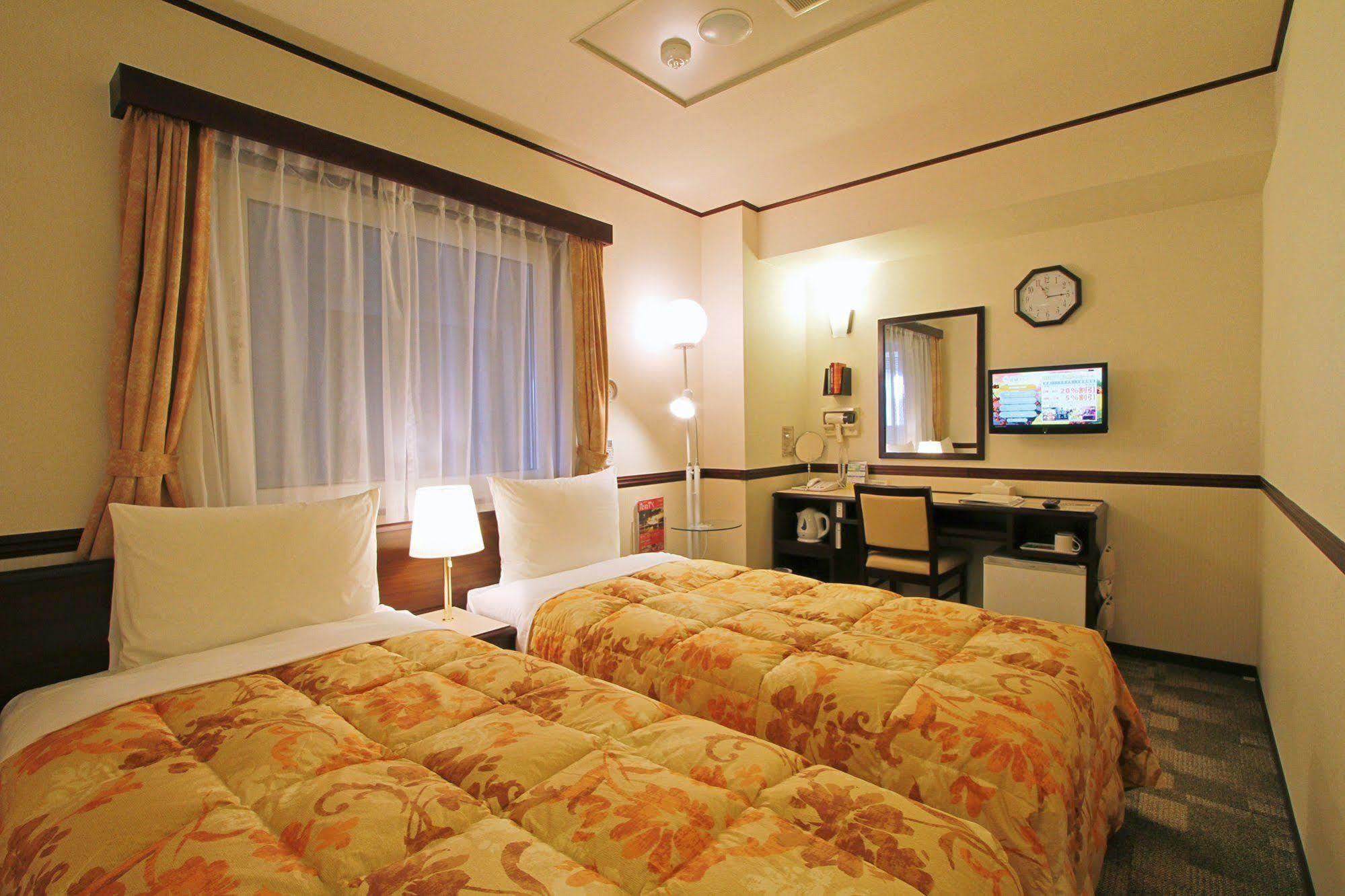 Toyoko Inn Morioka Ekimae Exterior foto